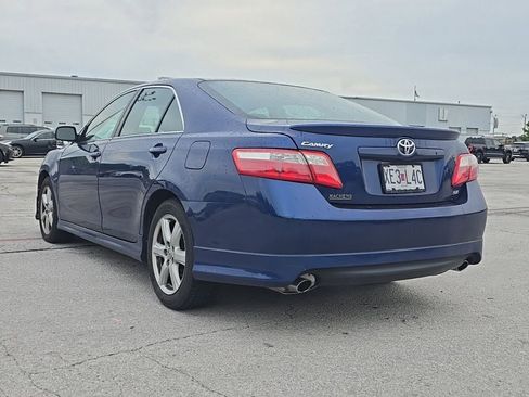 Used 2009 Toyota Camry SE FWD image 4