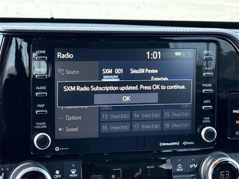 Used 2022 Toyota Highlander XSE image 20