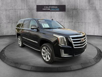 Used 2016 Cadillac Escalade Luxury