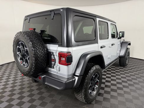 Used 2023 Jeep Wrangler Unlimited Rubicon w/ LED Lighting Group AWD/4WD image 5