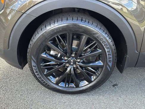 Used 2021 Kia Telluride SX w/ SX Prestige Package image 10