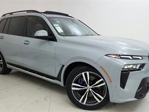Used 2026 BMW X7 xDrive40i image 25