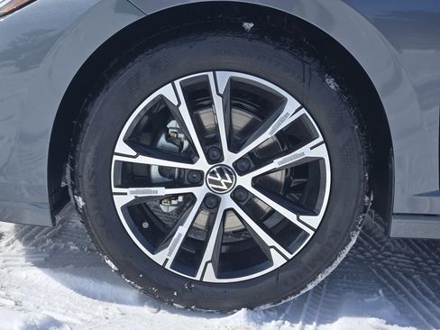 New 2026 Volkswagen Jetta Sport FWD image 9