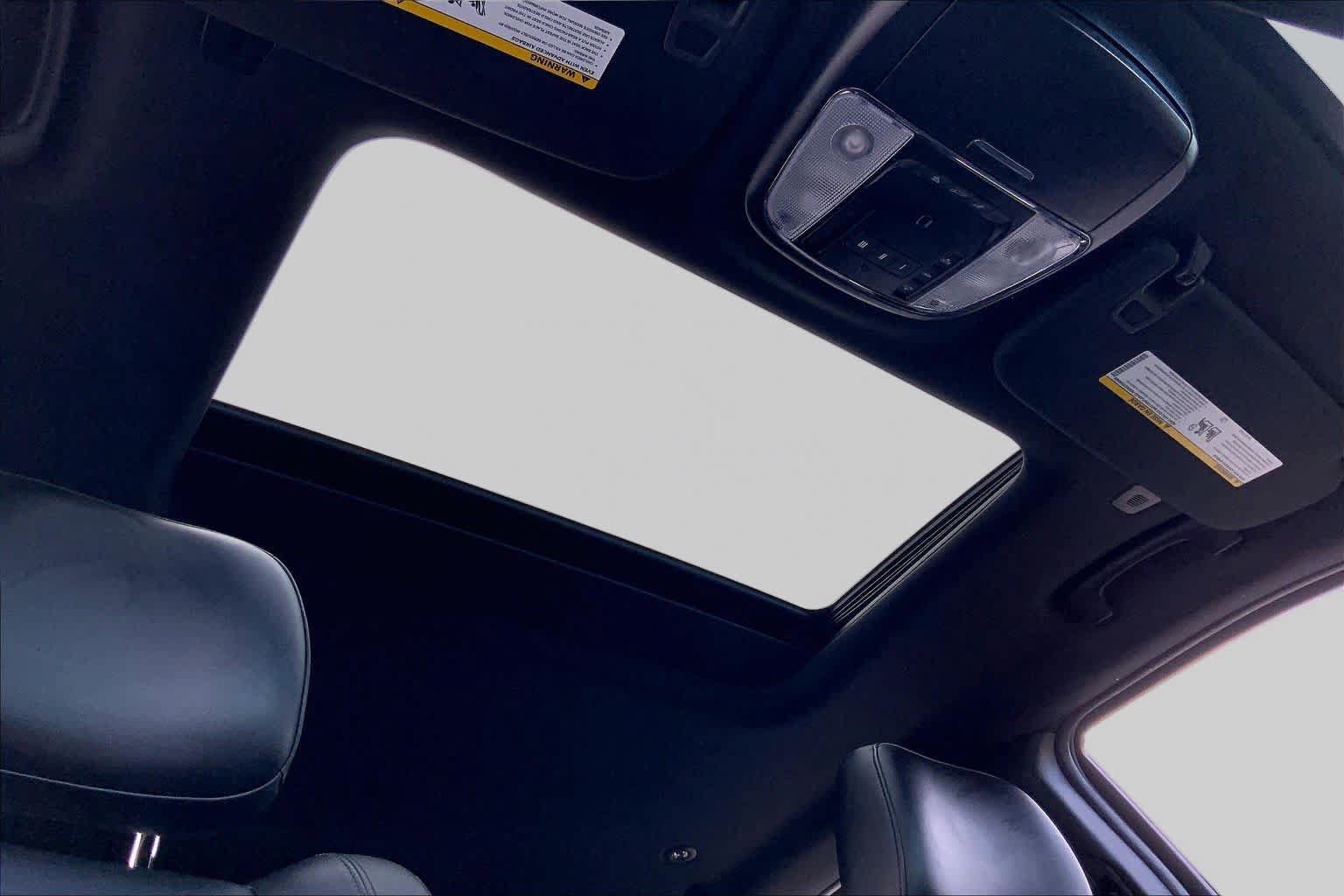 Used 2021 Jeep Grand Cherokee Limited w/ Premium Lighting Group AWD/4WD image 14