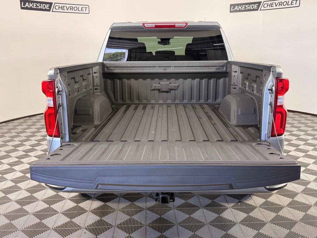 Used 2026 Chevrolet Silverado 1500 RST w/ RST Select Package AWD/4WD image 11