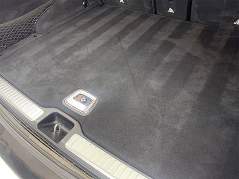 Used 2020 Mercedes-Benz GLC 300 image 75