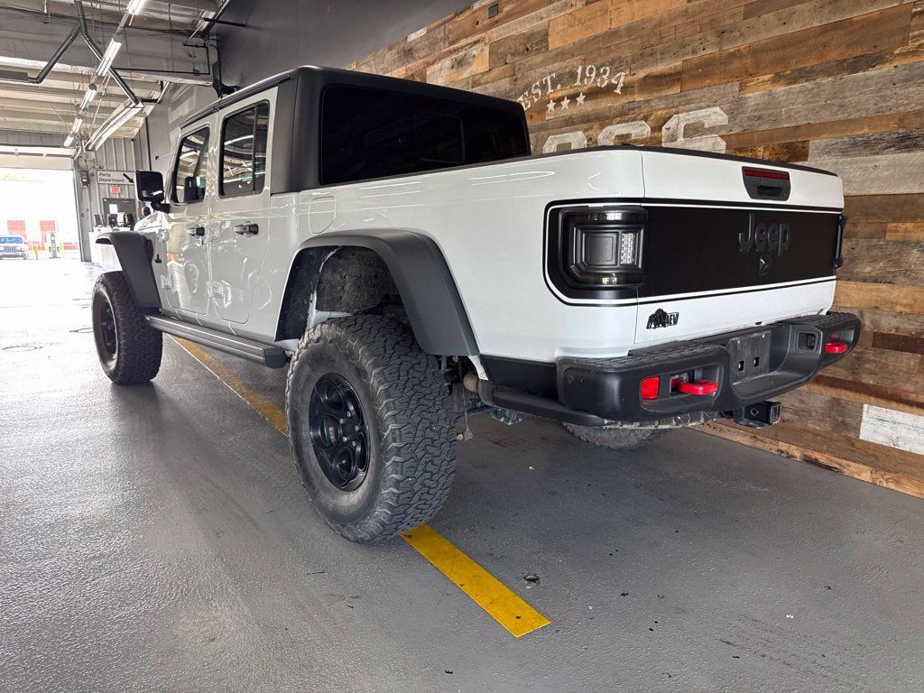 Used 2021 Jeep Gladiator Rubicon AWD/4WD image 13