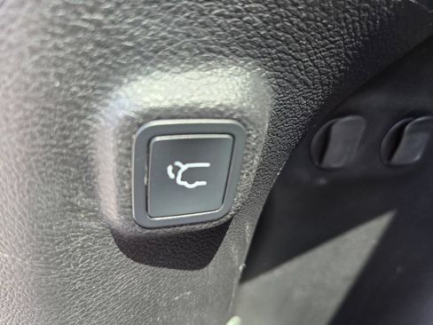 Used 2021 Jeep Cherokee Limited AWD/4WD image 22