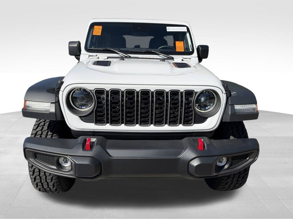 Used 2025 Jeep Wrangler Unlimited Rubicon AWD/4WD image 15