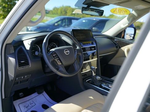 Used 2024 Nissan Armada Platinum w/ Captain's Chairs Package image 24