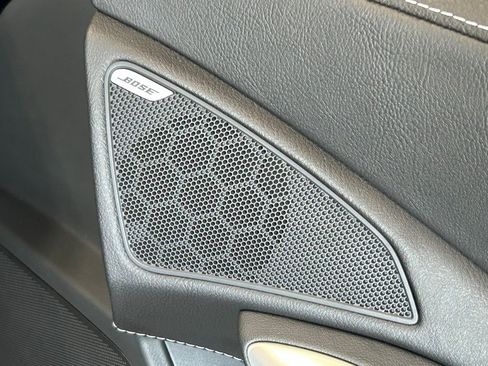 Used 2018 Chevrolet Corvette Stingray Coupe w/ Carbon Flash Badge Package RWD image 29