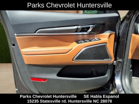 Used 2025 Kia Telluride EX X-Line AWD/4WD image 18