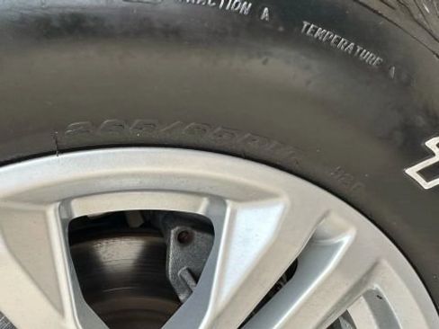 Used 2019 GMC Canyon SLE w/ SLE Convenience Package image 38