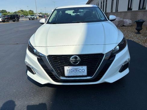 Used 2022 Nissan Altima 2.5 S FWD image 9