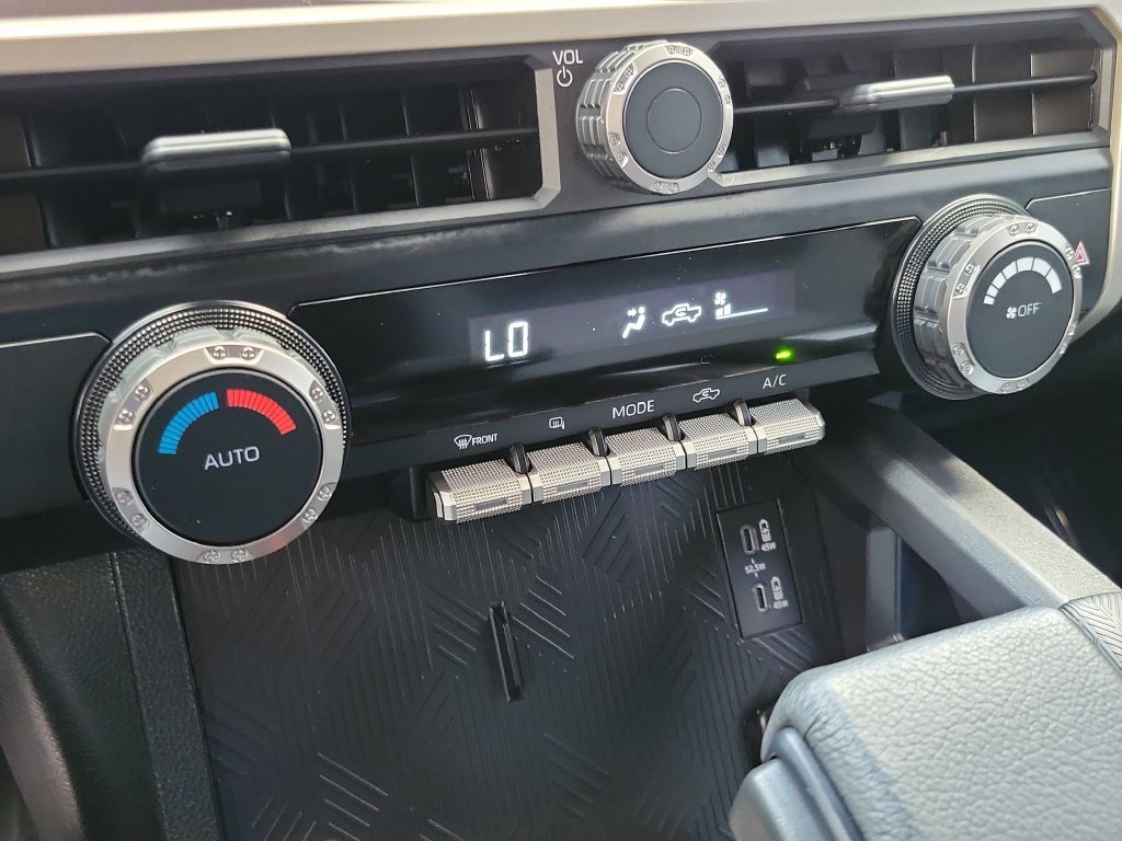 Used 2025 Toyota Tacoma TRD Sport RWD image 26
