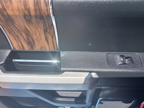 Used 2018 Ford F150 Lariat AWD/4WD image 24
