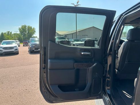 Used 2019 GMC Sierra 1500 Denali w/ Denali Ultimate Package AWD/4WD image 23
