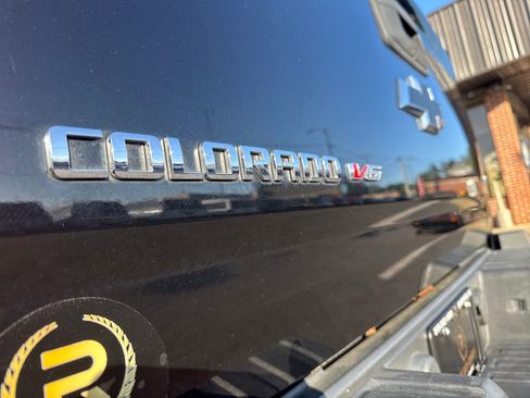 Used 2017 Chevrolet Colorado LT RWD image 20