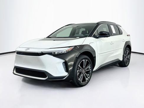 Used 2024 Toyota bZ4X AWD w/ Weather Package image 3