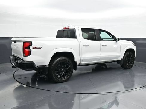 Used 2024 Chevrolet Colorado Z71 w/ LPO, Dark Essentials Package AWD/4WD image 2