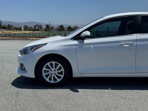 Used 2020 Hyundai Accent SEL w/ Cargo Package image 2