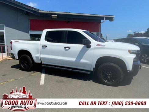Used 2021 Chevrolet Silverado 1500 LT Trail Boss w/ Convenience Package II AWD/4WD image 4
