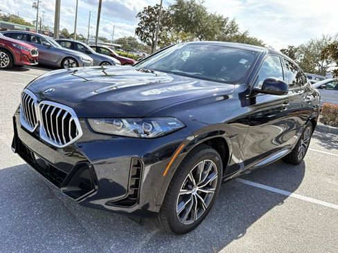 Certified 2025 BMW X6 xDrive40i image 7