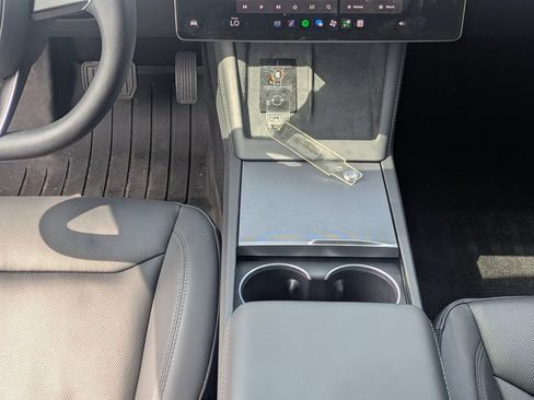 Used 2025 Tesla Model 3 Long Range RWD image 17