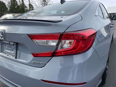 Used 2022 Honda Accord Sport image 6