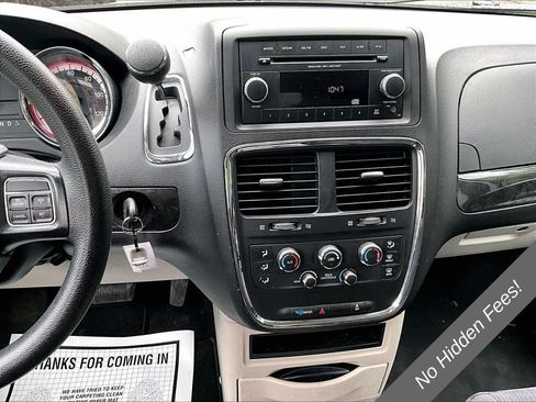 Used 2013 Dodge Grand Caravan SE FWD image 6