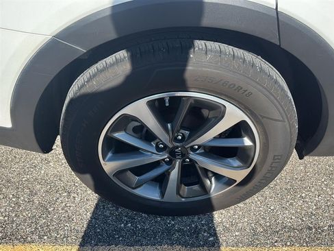 Used 2020 Kia Sorento AWD V6 image 15