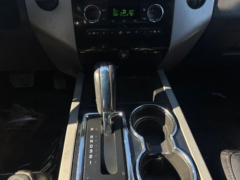 Used 2012 Ford Expedition Limited image 23
