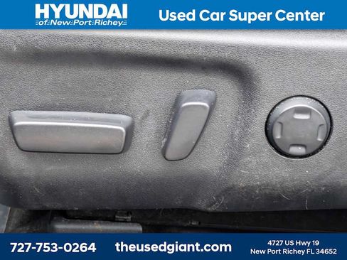 Used 2015 Toyota Avalon XLE Touring FWD image 21
