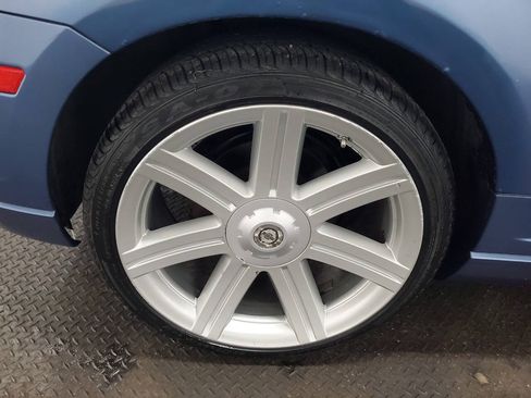 Used 2005 Chrysler Crossfire Limited RWD image 14
