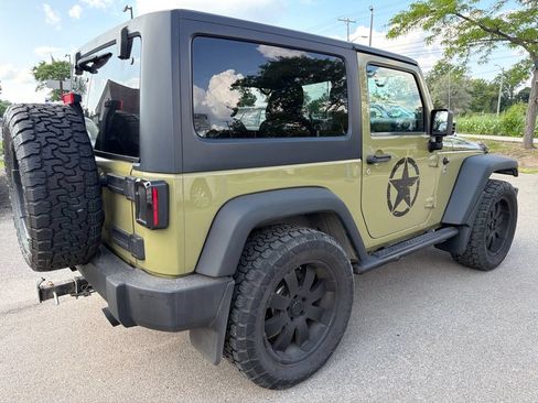 Used 2013 Jeep Wrangler Sport AWD/4WD image 5