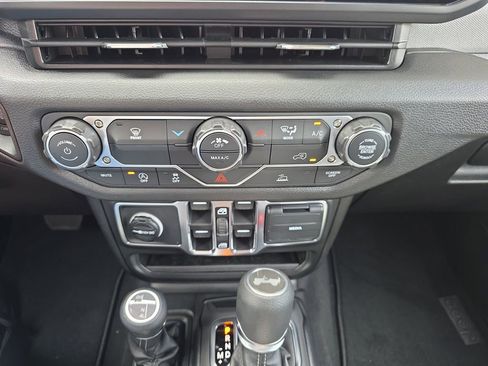 New 2026 Jeep Wrangler Sport image 25