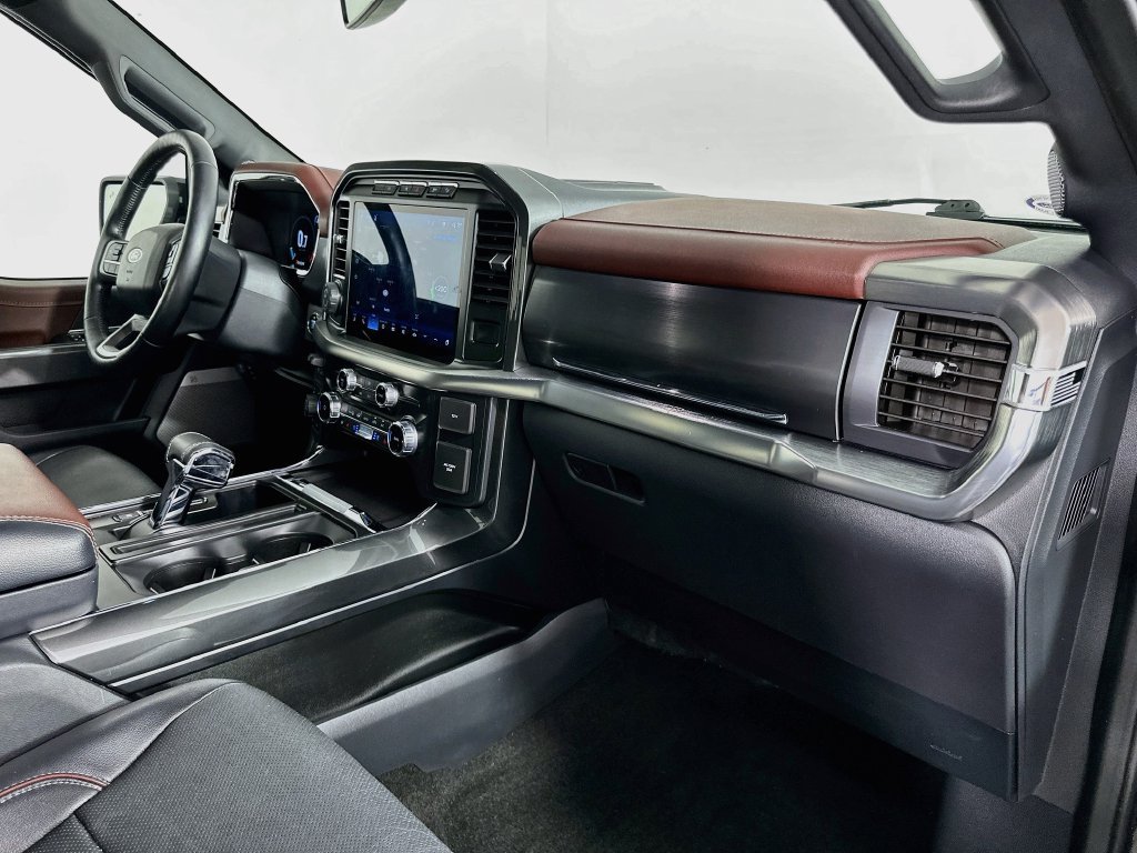 Used 2022 Ford F150 Lariat w/ Equipment Group 502A High AWD/4WD image 30
