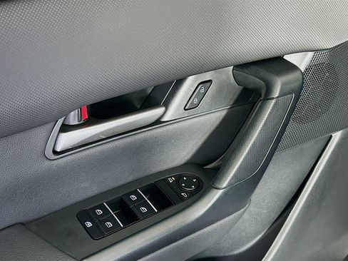 Used 2025 MAZDA CX-50 AWD 2.5 S w/ Premium Package image 15