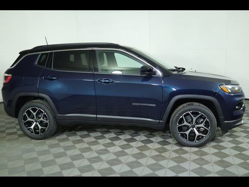 New 2026 Jeep Compass Limited image 13