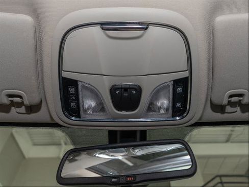 Used 2017 Jeep Cherokee 75th Anniversary AWD/4WD image 16