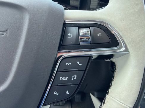 Certified 2022 Lincoln Nautilus Black Label AWD/4WD image 28