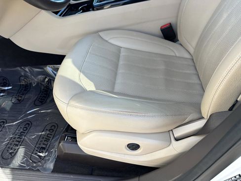 Used 2016 Mercedes-Benz GLE 350 4MATIC w/ Premium Package image 21