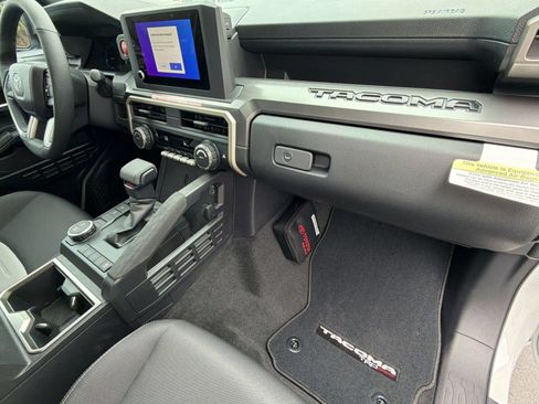Used 2026 Toyota Tacoma TRD Sport RWD image 34