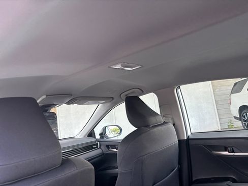 Used 2025 Toyota Camry LE FWD image 22