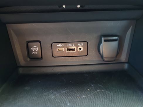Certified 2025 Nissan Sentra SV w/ All-Weather Package FWD image 27