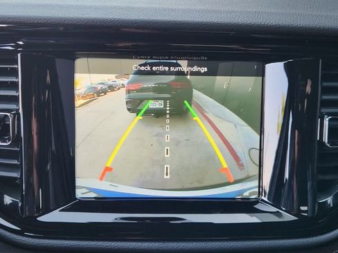 Used 2022 Dodge Durango GT RWD image 13