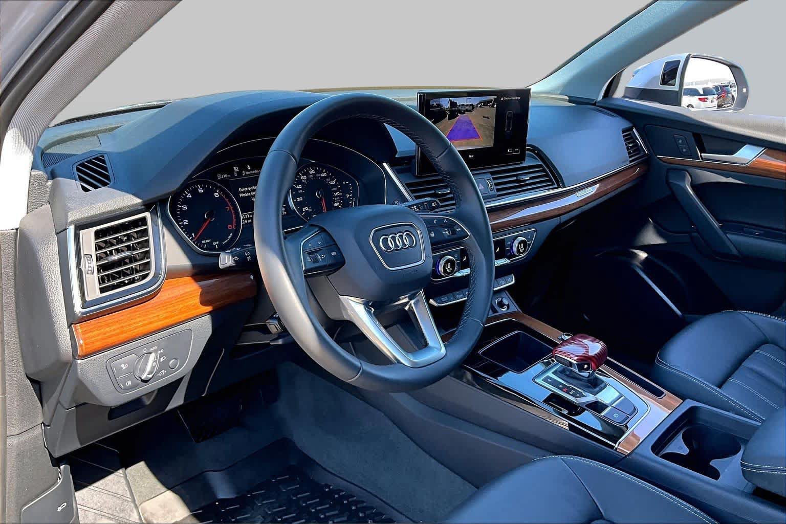 Used 2023 Audi Q5 2.0T Premium AWD/4WD image 17