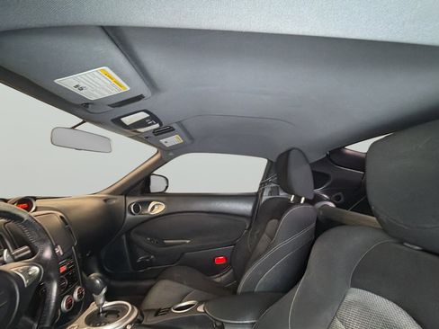 Used 2014 Nissan 370Z Coupe RWD image 32