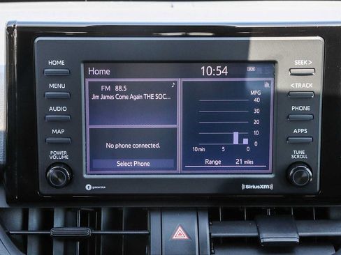 Used 2022 Toyota RAV4 XLE w/ Convenience Package FWD image 19