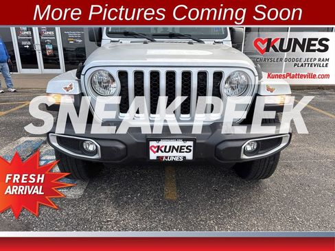 Certified 2023 Jeep Gladiator Overland image 4